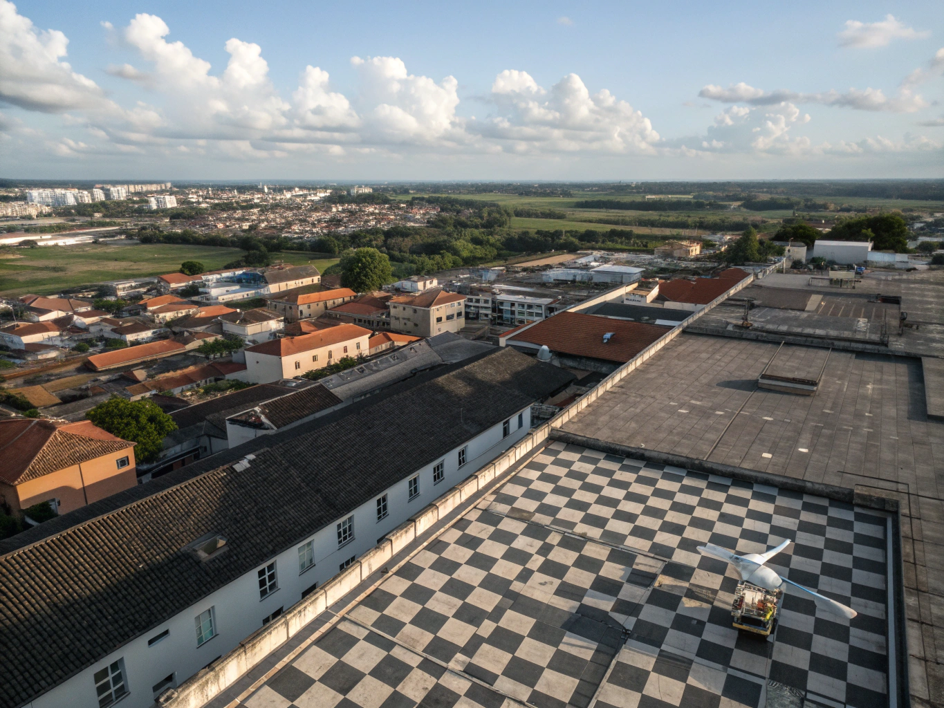 Urban structural grid and intersecting lines